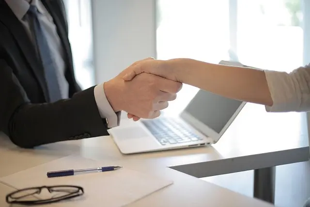 Mẫu câu: What is the hardest part of your job?