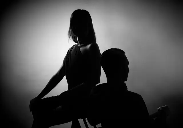 Một phút giận dữ có thể phá hủy một mối quan hệ mà mất nhiều năm để xây dựng.