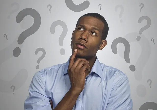 Tò mò là lửa của sáng tạo. Hỏi “tại sao”, “nếu”, và “nếu không” mỗi ngày.