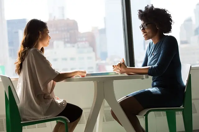 Mẫu câu: Do you like your job?